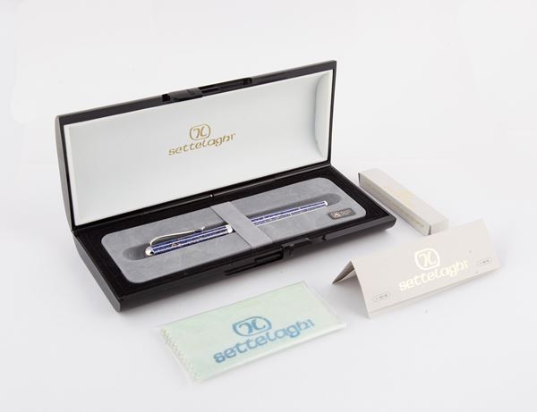 Settelaghi - Penna stilografica in argento 925/000 e smalto a lapislazzulo
