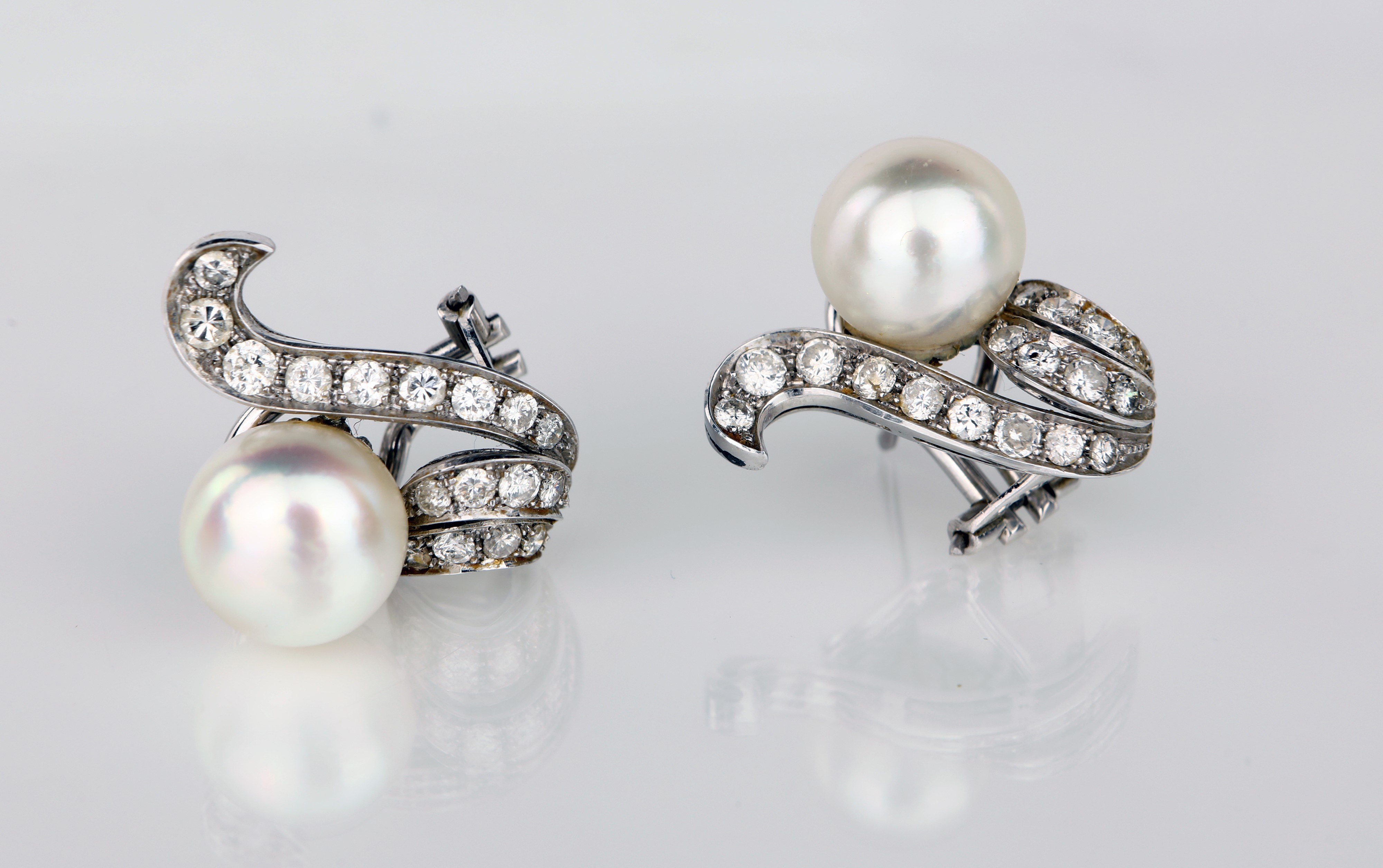 Orecchini in Oro Brillanti e Perla