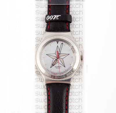 Swatch Irony 007 Collection General Orlov Octopussy - Orologio da Polso al Quarzo in Acciaio