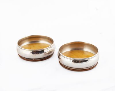 Coppia di Sottobottiglia in Argento 925 e Legno, Firenze, Argenteria Cassetti