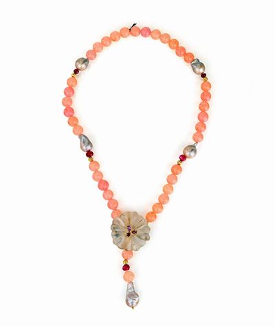 Collana in Oro, Giada Rosa, Perle, Ametiste, Rubini, Cristallo Rocca.