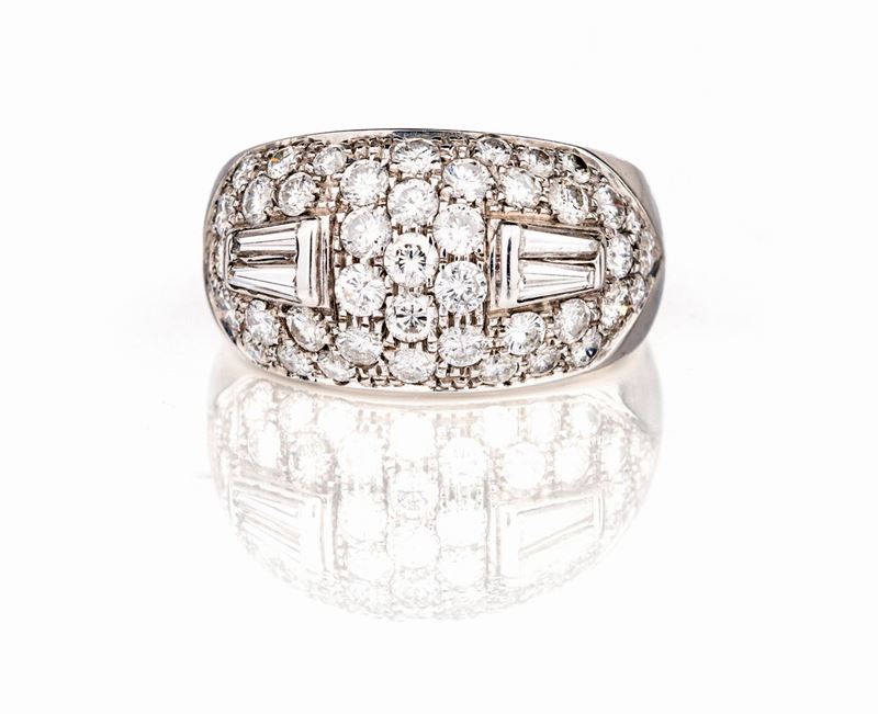 Anello a Fascia in Oro e Brillanti