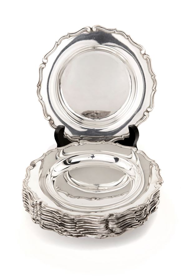 Dodici piattini in argento 800/000, argentiere Frugoni - Roma  - Asta Argenti Antichi e da Collezione - Casa d'Aste Arcadia