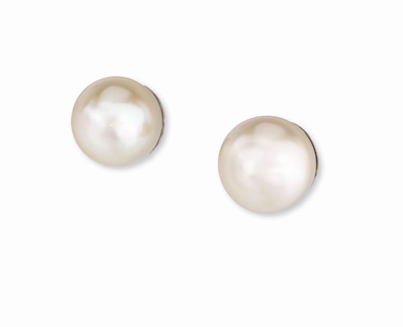 Coppia di Orecchini in Oro e Perle
