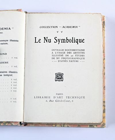 Le Nu Symbolique