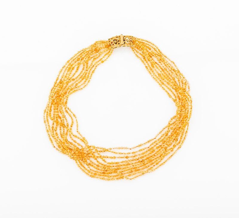 Collana con Fili di Quarzo Citrino e Chiusura in Oro