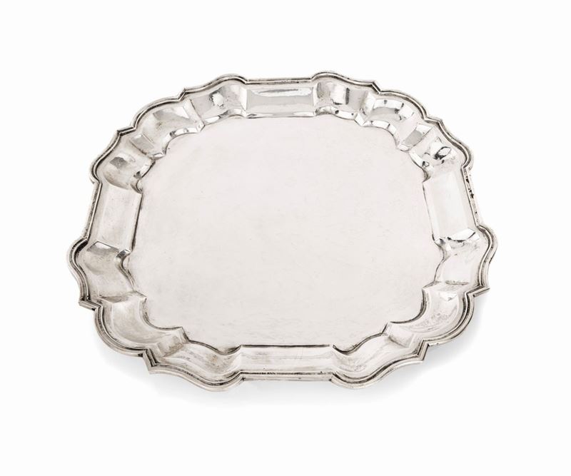 Grande Piatto da Portata in Argento 800/000, Italia, Fine XIX Secolo, Argentiere b.V.