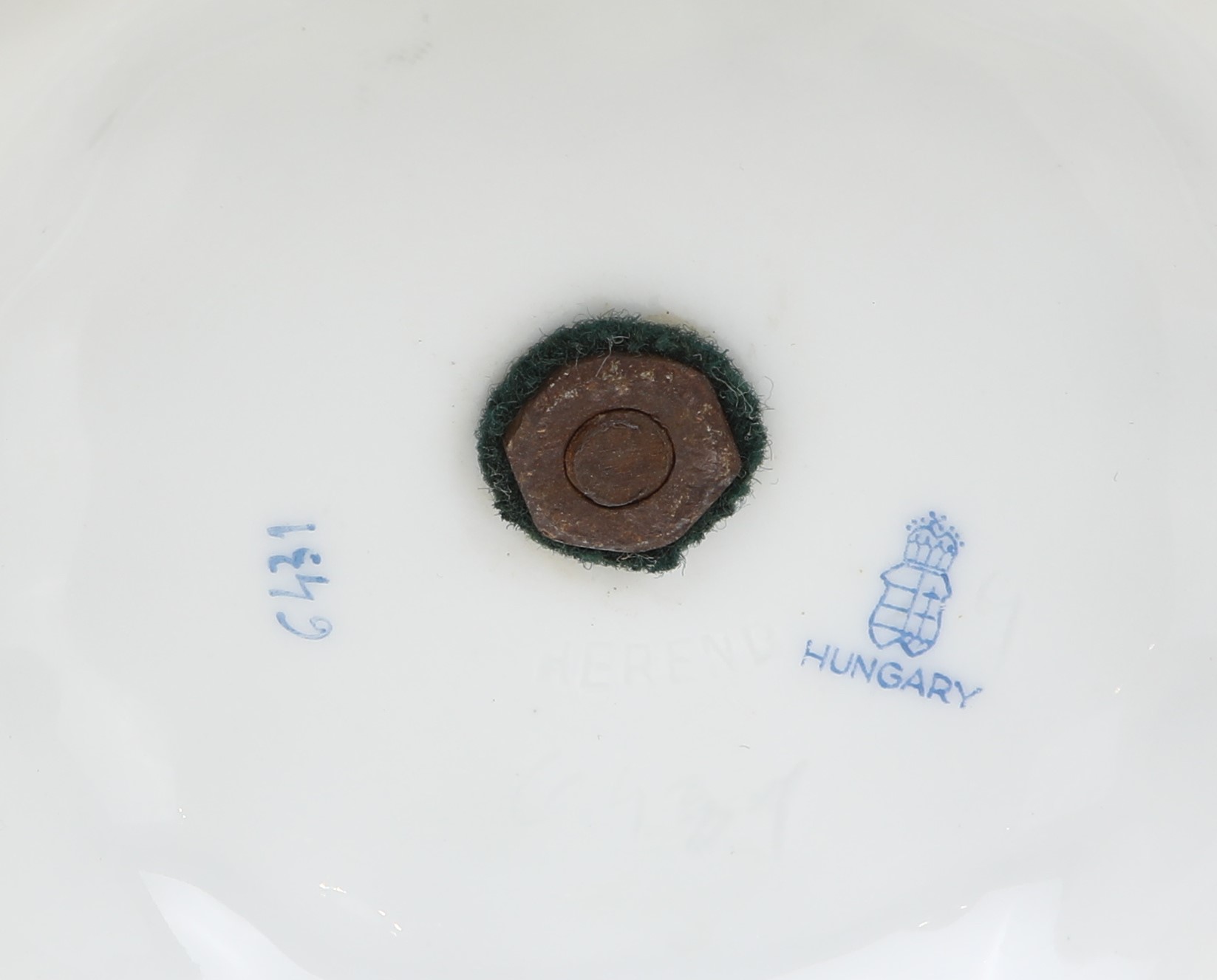 Coppia di Vasi a Cratere in Porcellana, Decoro Rothschild, Manifattura di Herend, Ungheria XX Sec...