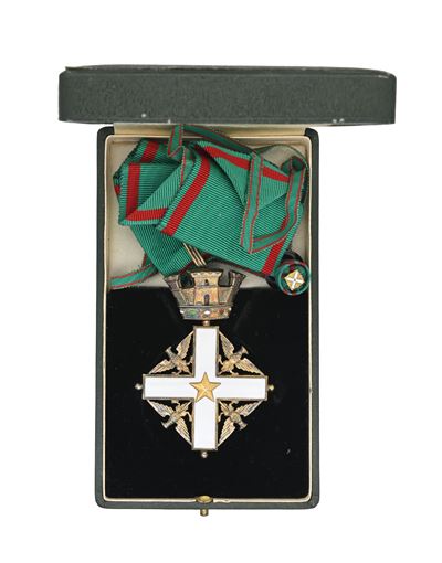 Onorificenza della Repubblica Italiana - Croce Grande con Nastro da Collare Insegna di Cavaliere ...