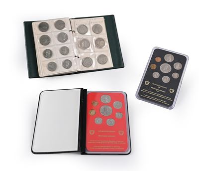 Lotto Svizzera: 2 Serie Divisionali Proof 1985 e 1987, 8 Monete da 5 Franchi in Argento + 2 Franc...