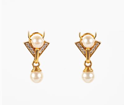 Coppia di Orecchini Pendenti in Oro Perle e Brillanti