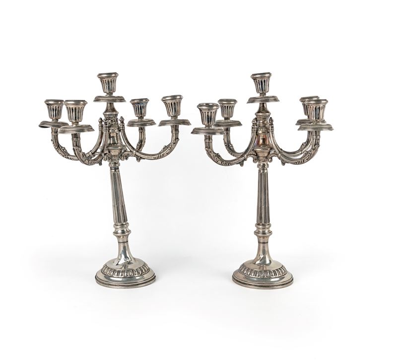 Coppia di Candelabri a Cinque Luci
