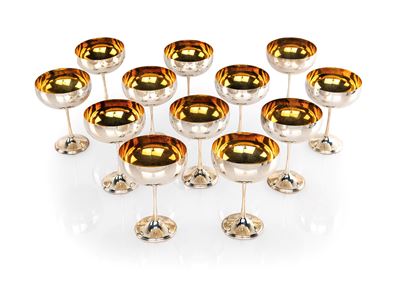 Dodici Coppe da Champagne in Argento 800/000