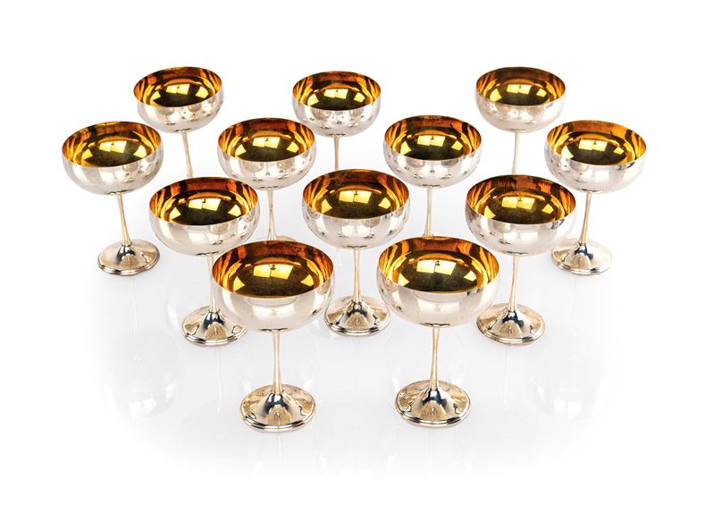 Dodici Coppe da Champagne in Argento 800/000