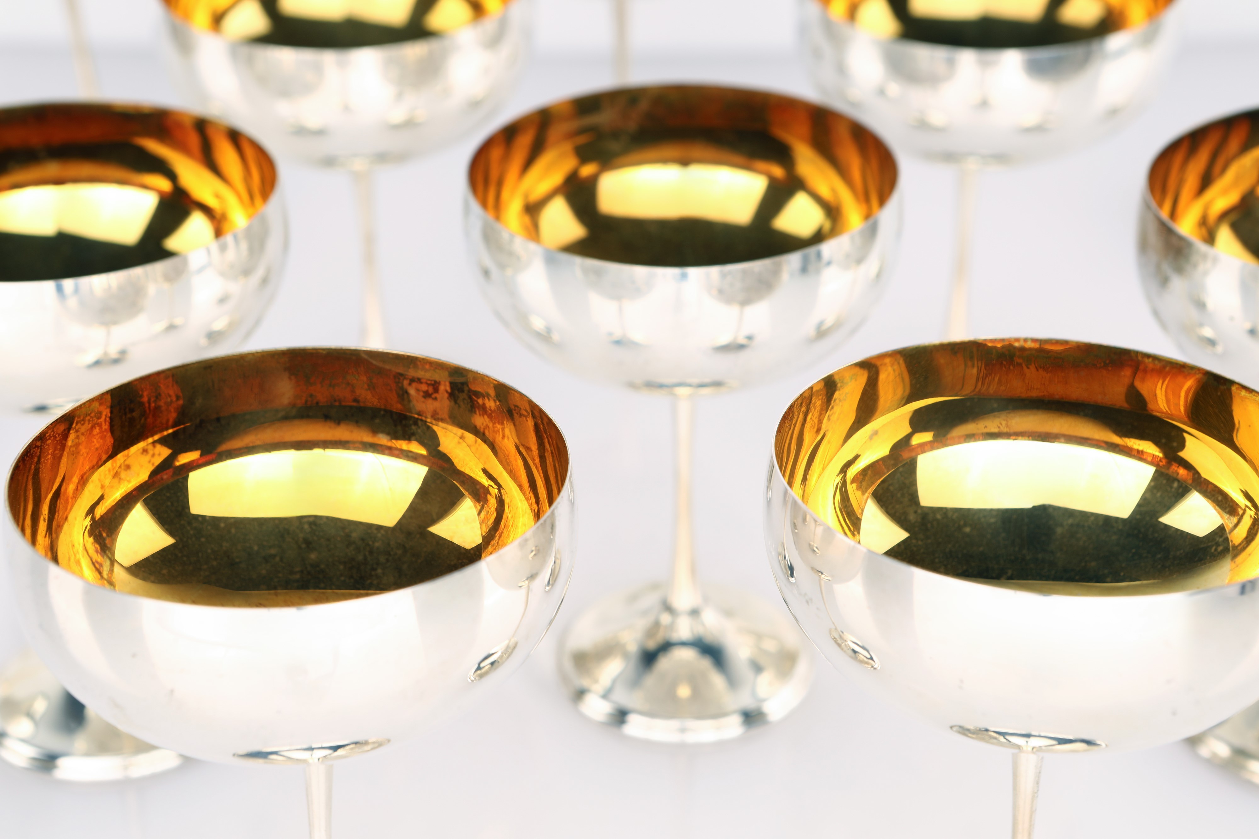 Dodici Coppe da Champagne in Argento 800/000