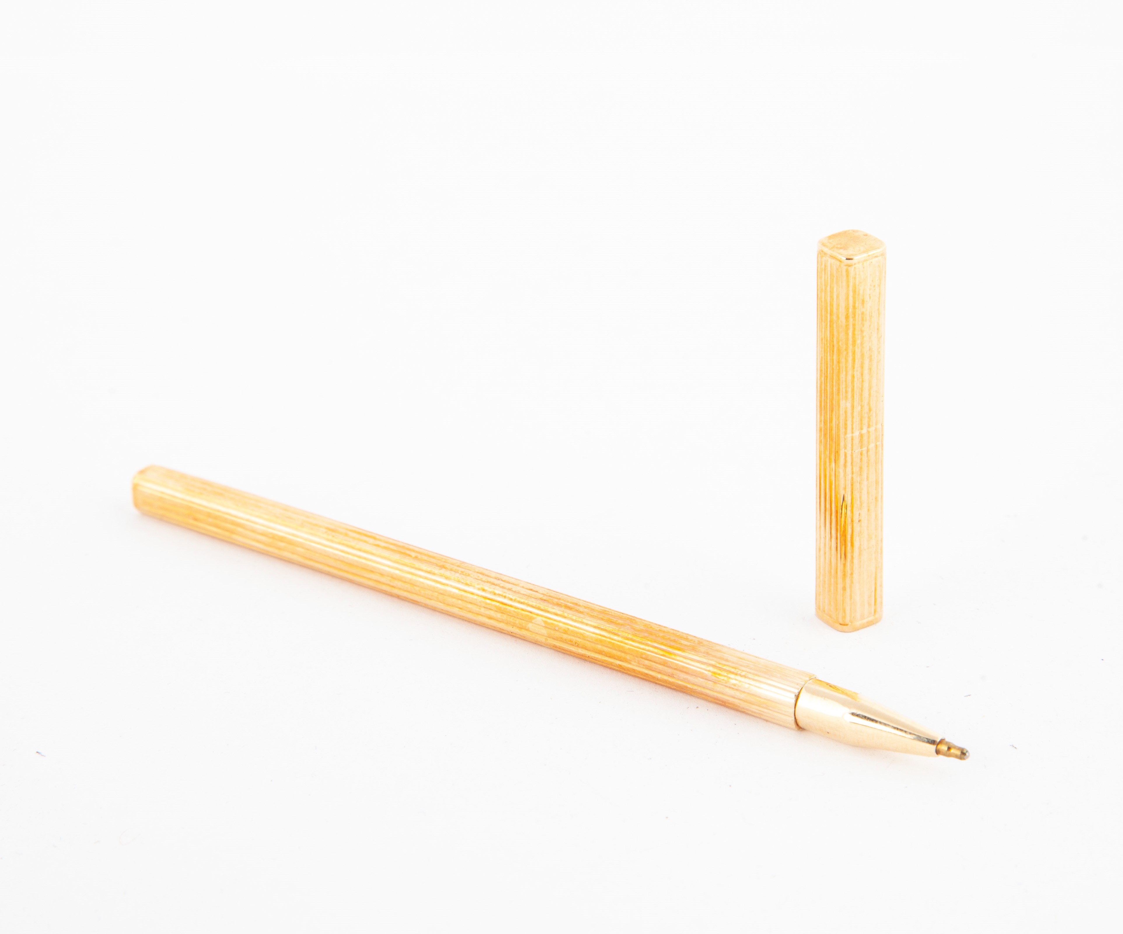 Penna a Sfera in Oro Giallo 750/000