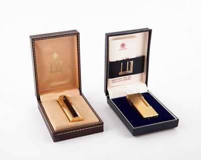Dunhill - Due Accendini in Metallo Dorato e Smaltato