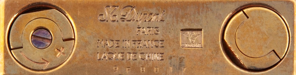 Dupont - Accendino in Metallo Dorato e Lacca di China