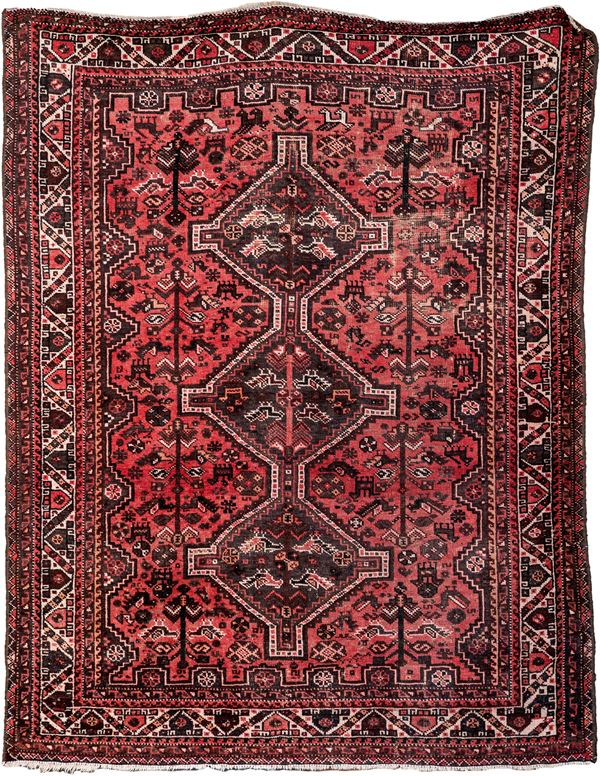 Tappeto nomade Shiraz fondo rosso  - Asta Asta a Tempo - Tappeti Antichi e Rari - Casa d'Aste Arcadia