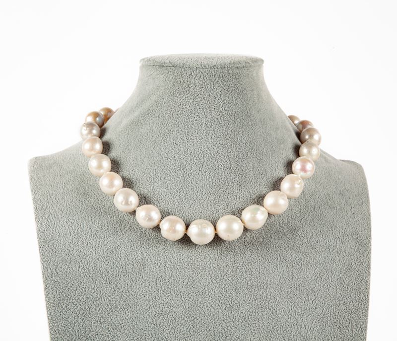 Collana di Perle South Sea e Oro