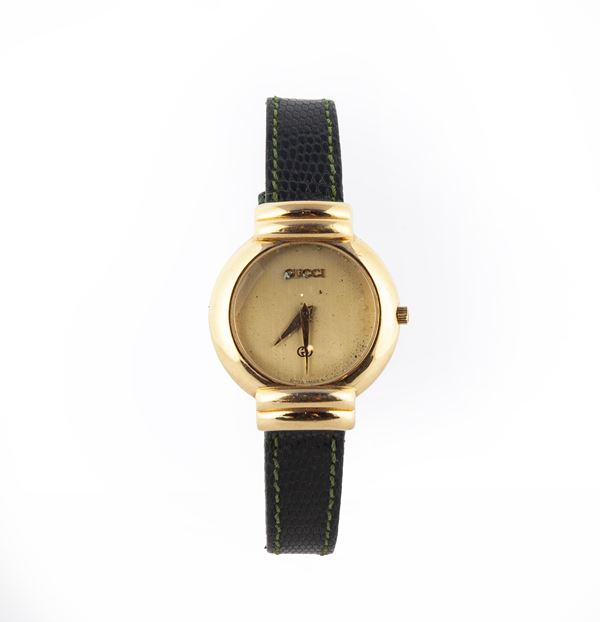 Gucci 5300 - Orologio da polso al quarzo da donna in metallo dorato con quadrante champagne