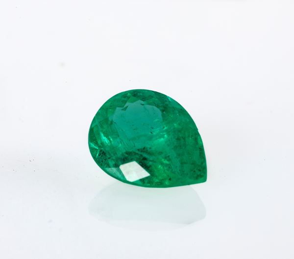 Smeraldo a goccia ct. 1,85