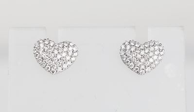 Coppia di Orecchini a Cuore in Oro e Brillanti