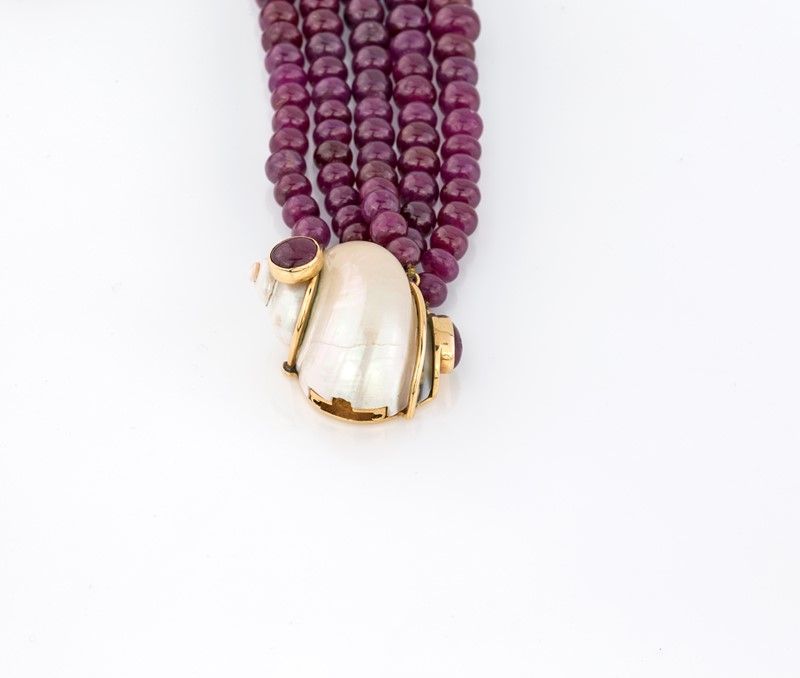 Collana di Rubini Cabochon
