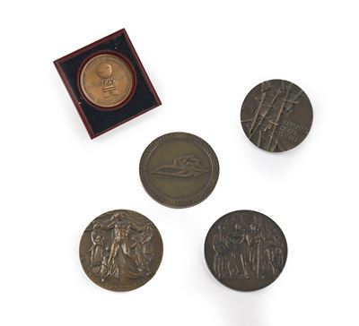 Lotto di 5 Grandi Medaglie di Bronzo: First National City Bank 1962; Detroit Bank & Trust 1969; B...
