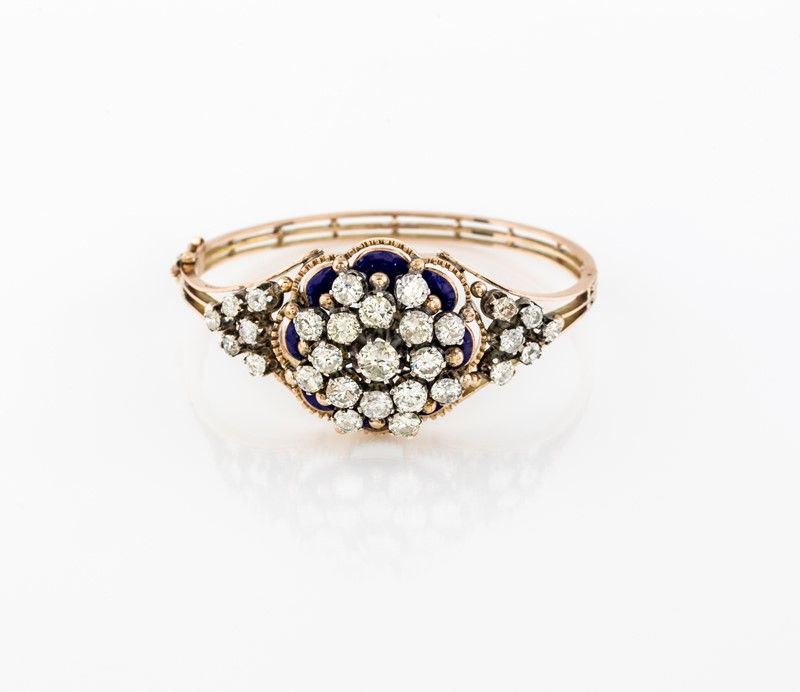 Bracciale in Oro Giallo con 29 Brillanti