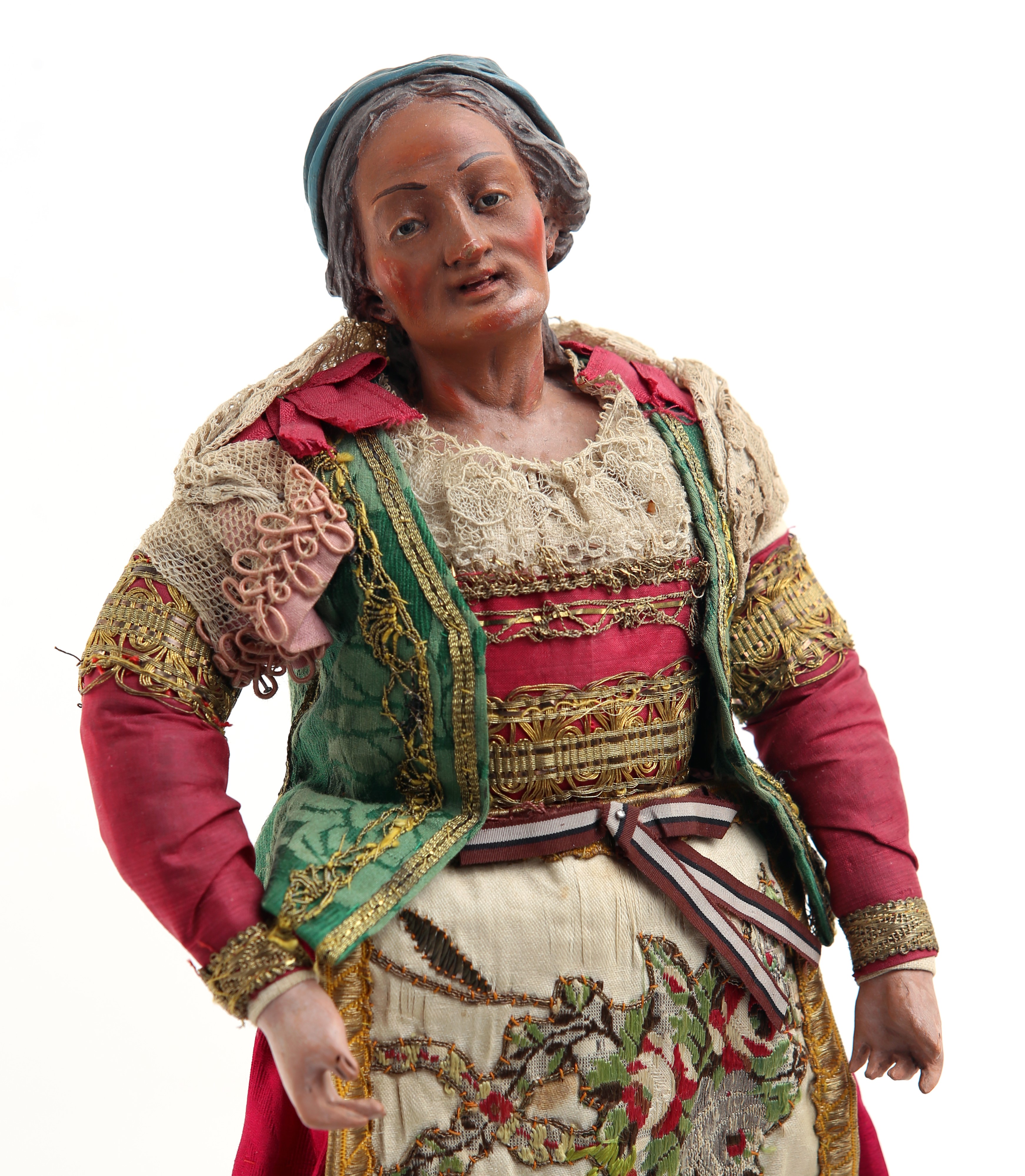 Vecchia procidana con chignon e cuffia azzurra