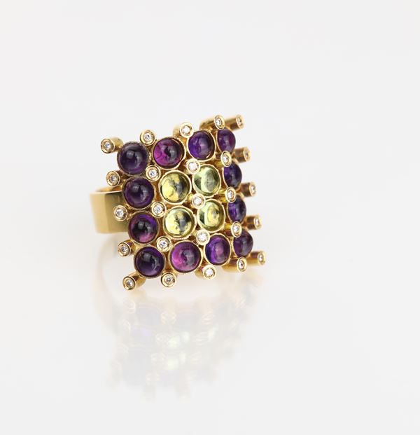 Anello in oro ametiste, peridoti e brillanti