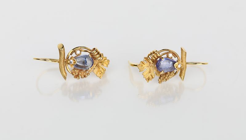 Coppia di Orecchini in Oro Tanzaniti e Brillanti