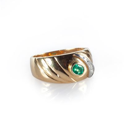 Damiani, Anello a Fascia in Oro, Smeraldo e Brillanti