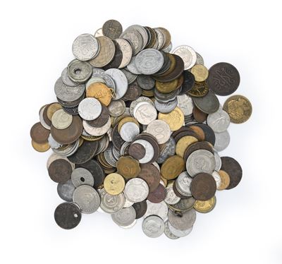 Lotto di Monete di Metallo Vile