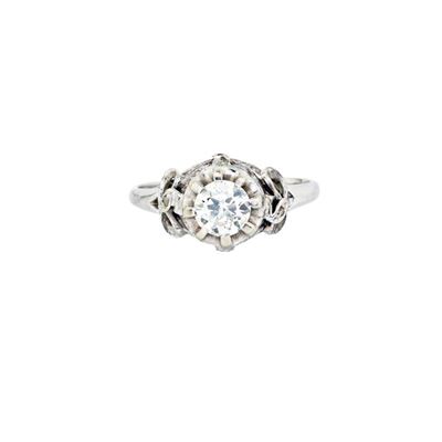 Anello in Oro Bianco con Brillante Solitario