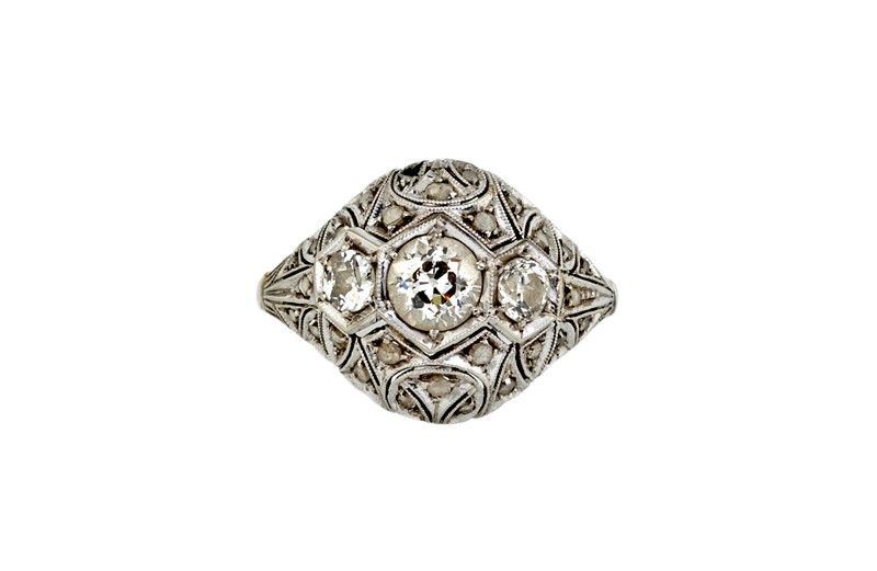 Anello in Oro Bianco con 3 Diamanti