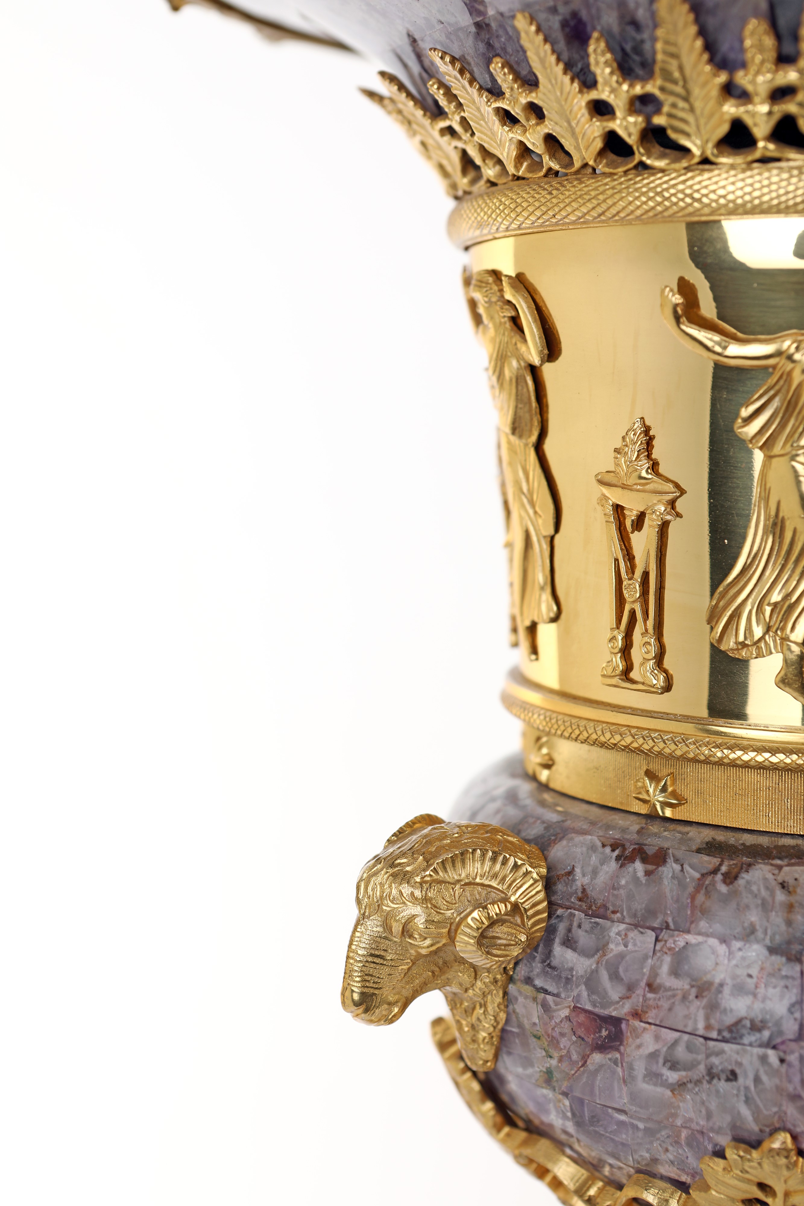 Coppia di Vasi Decorativi a Cratere in Bronzo Dorato e Ametista con Coperchio, Baldi Bronzi, Fire...