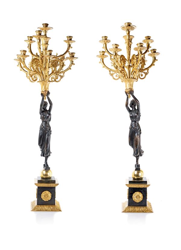 Coppia di grandi candelabri in bronzo dorato e brunito a dieci luci, Francia, seconda metà del XIX secolo