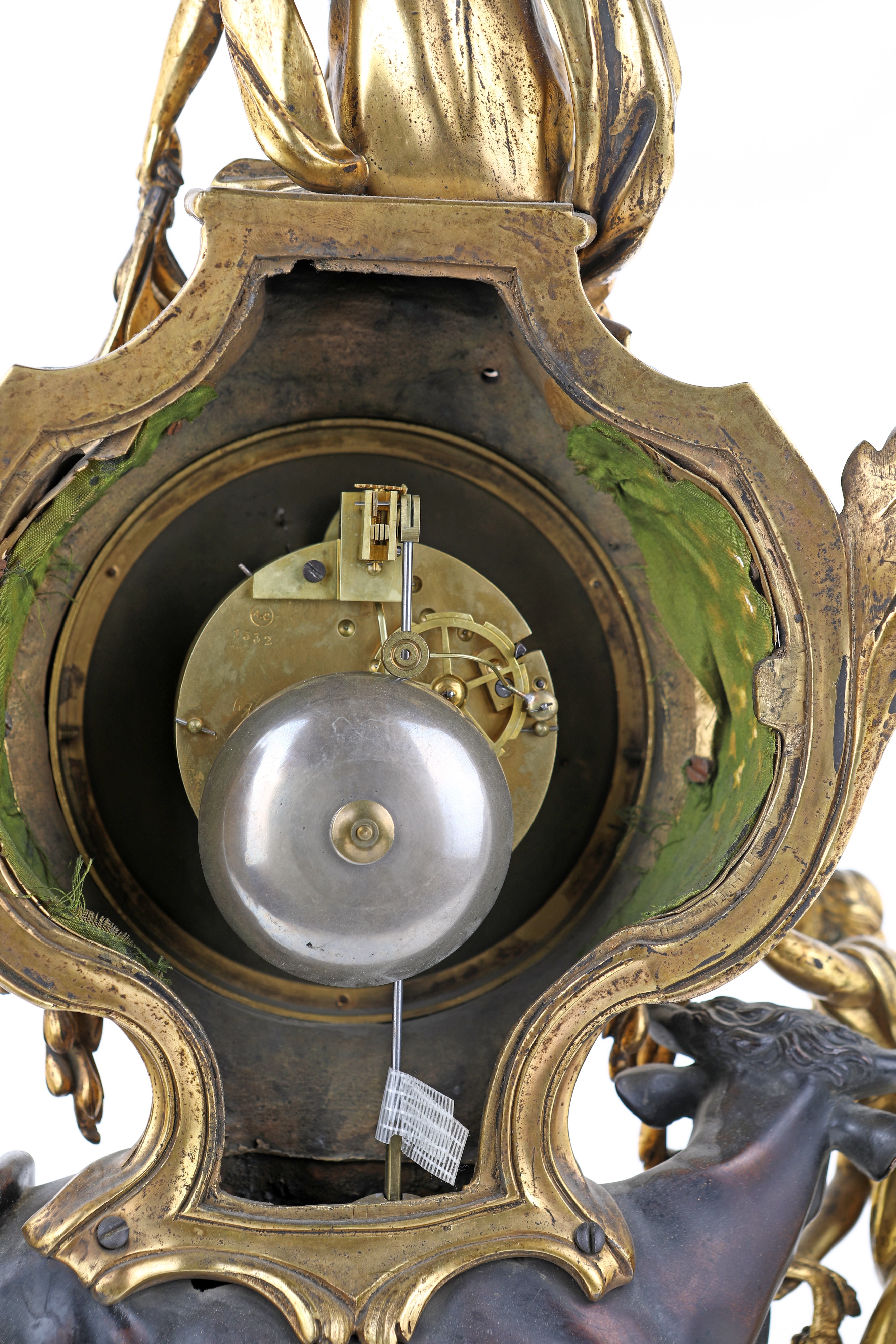 Orologio in Bronzo Brunito e Dorato Caratterizzato da 'ratto di Europa', Francia, Fine del XIX Se...