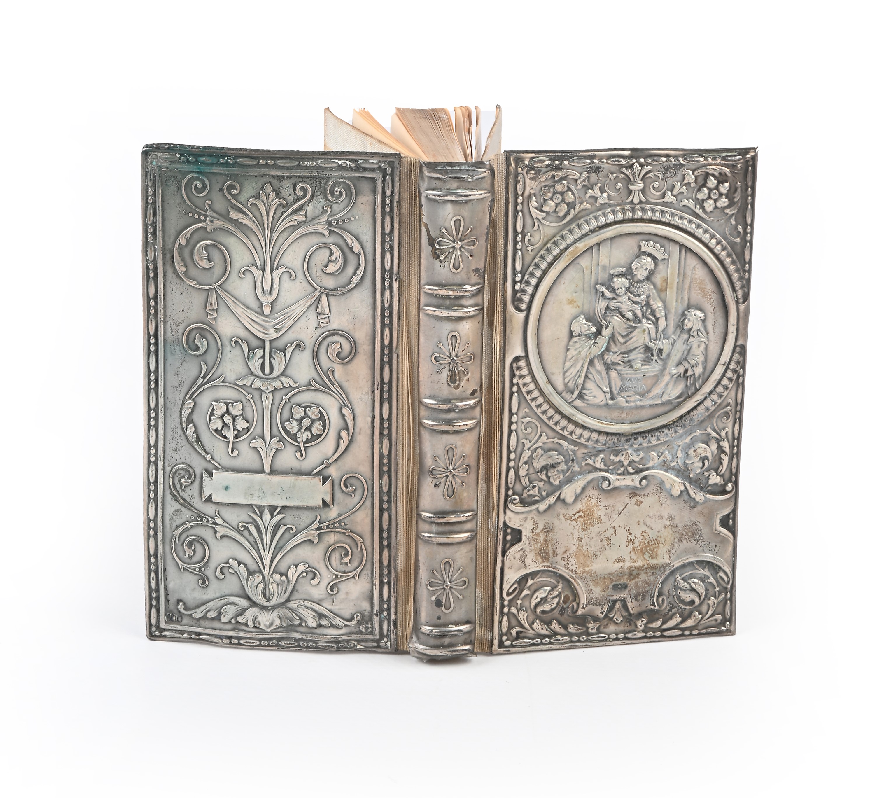Libro di preghiera con copertina in argento
