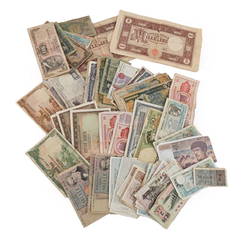 Lotto di Cartamoneta Italiana ed Estera