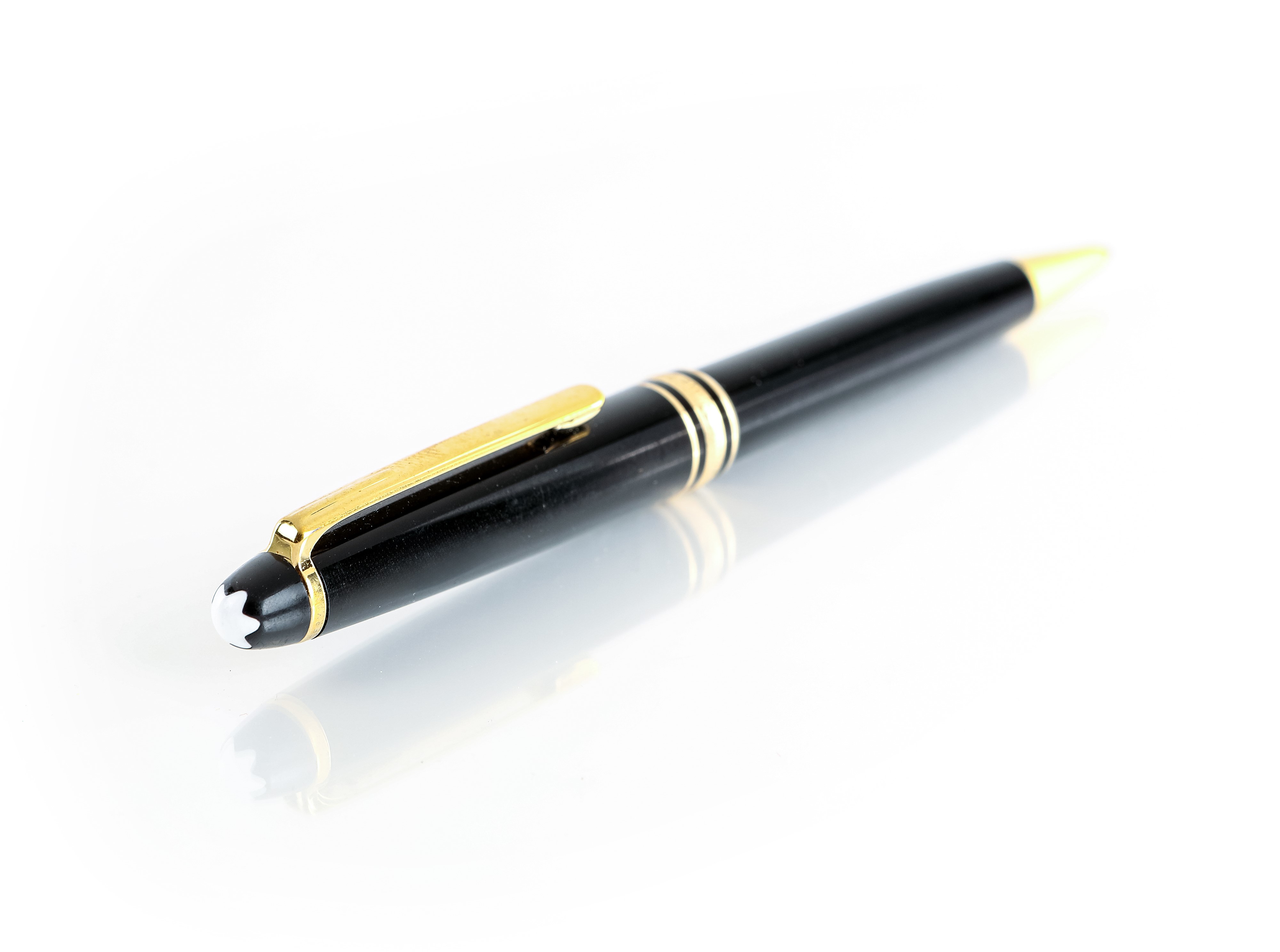 Montblanc Meisterstuck Pix - Penna a Sfera in Resina Nera con Particolari Dorati