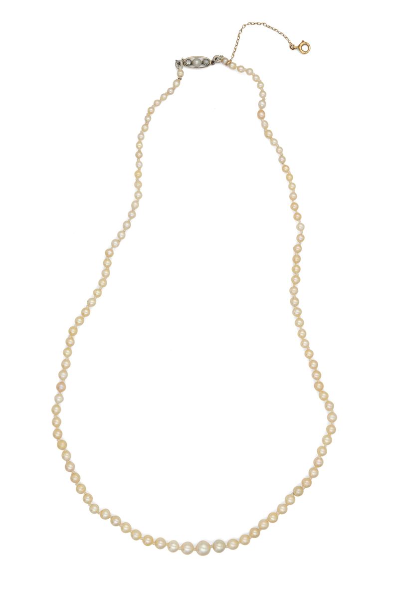 Collana Antica in Perle Naturali Spontanee