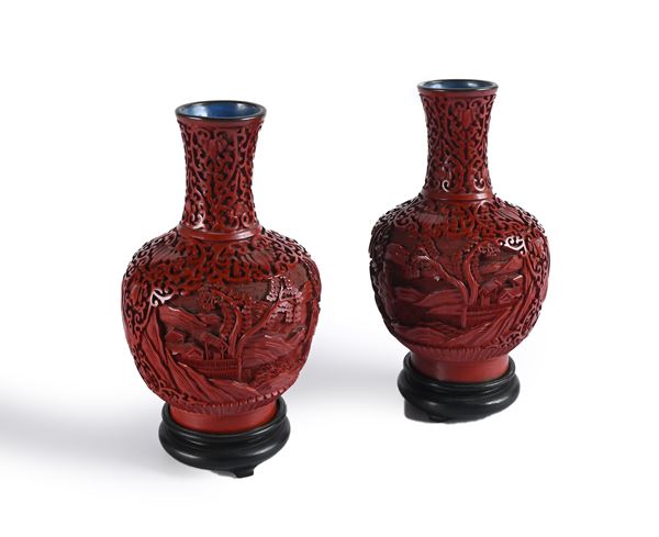 Coppia di vasetti in smalto e lacca rossa, Cina