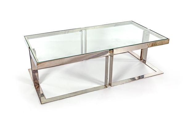 Tavolino basso in metallo cromato e vetro