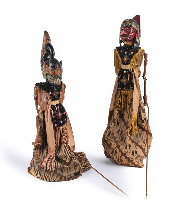 Due burattini sundanesi del teatro Wayang Golek, Giava occidentale, Indonesia, fine XIX/inizi XX secolo
