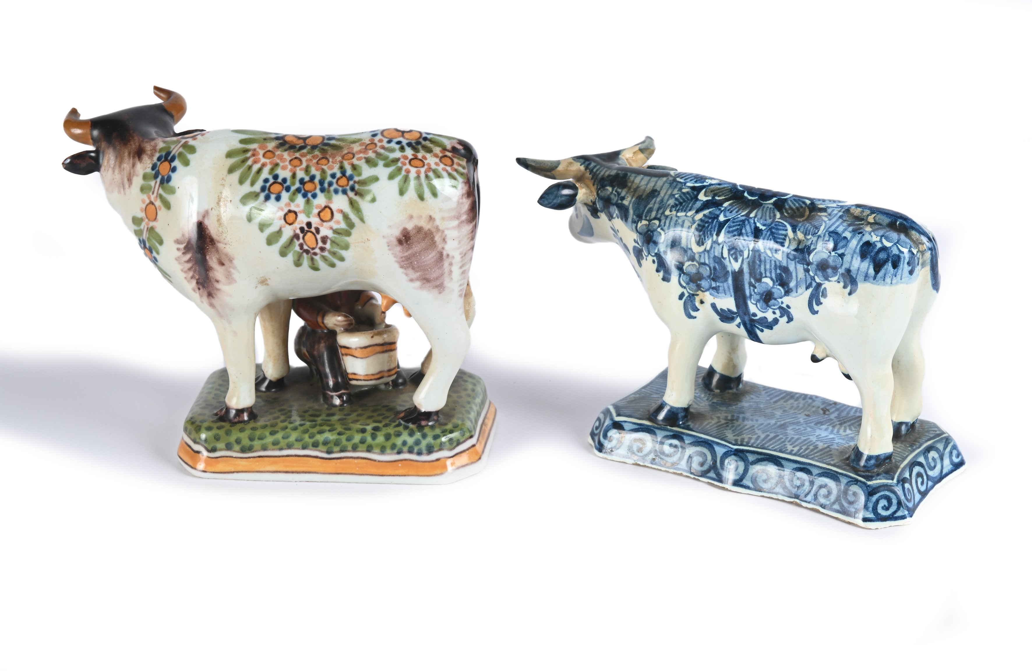 Due figure in porcellana e ceramica decorata, Olanda, XIX secolo