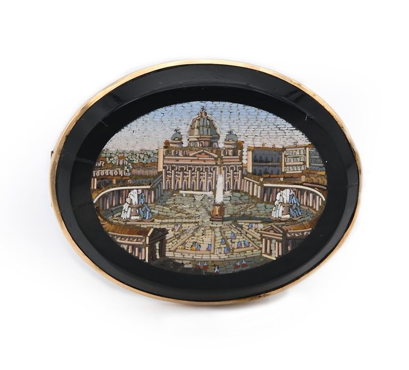 Spilla Antica in Oro e Micromosaico