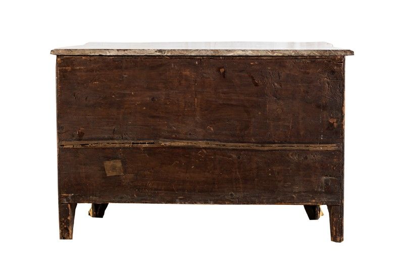 Commode